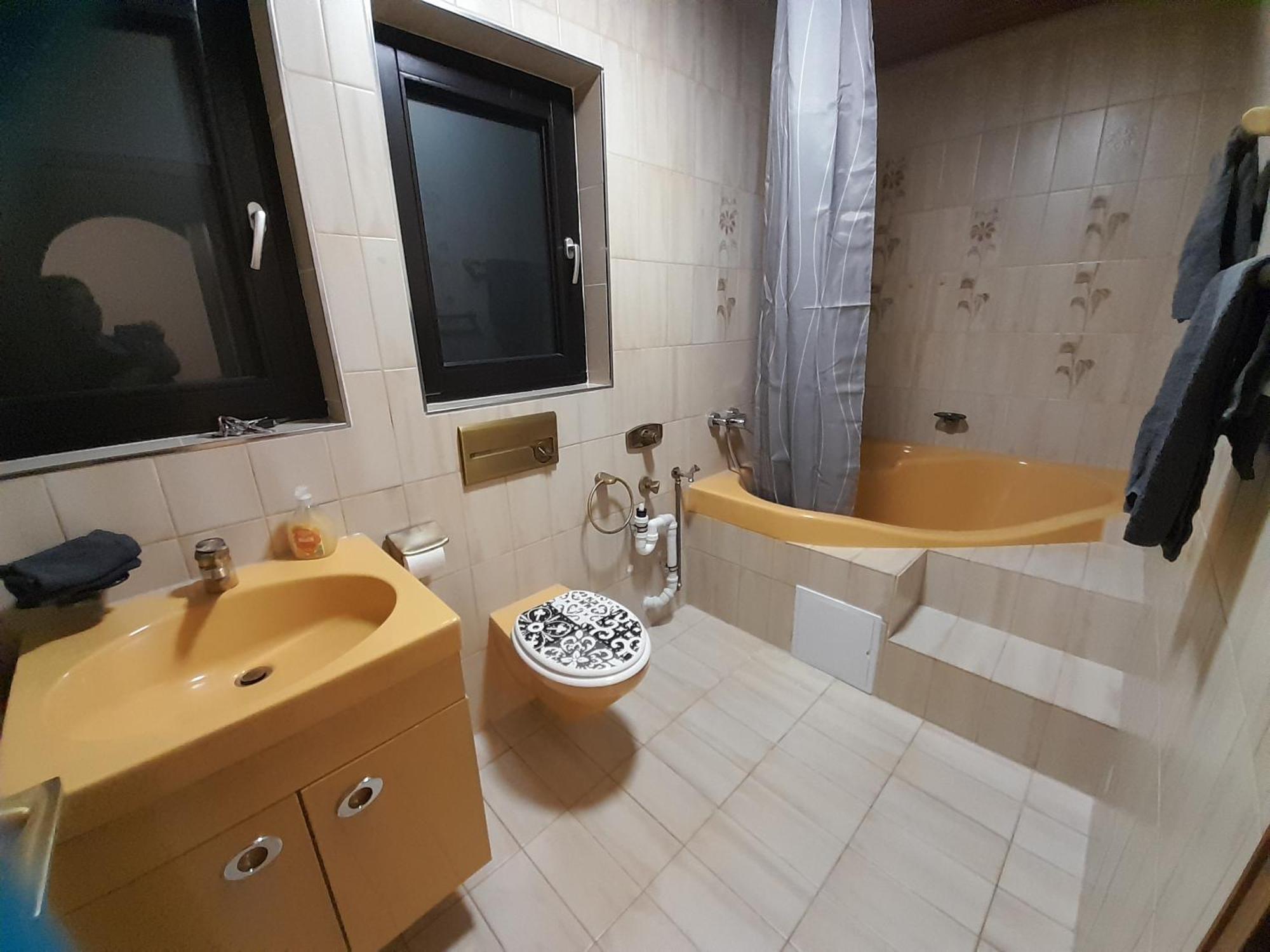 Goldstueck Im Gruenen Apartment Bad Schonborn Luaran gambar